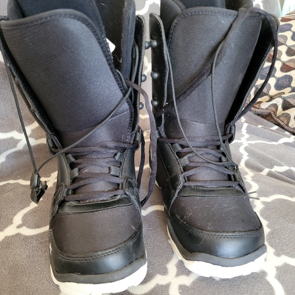 Element Men's Snowboard Boots - Picture 2 of 2